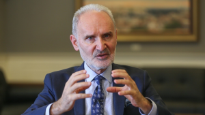 Moody’s ve Fitch’ten Türkiye Kredi Notu Kararları: Reel Sektöre Güven Sinyali