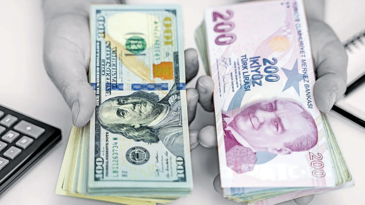 ING Dolar/TL Tahminlerini Revize Etti: Kademeli Yükseliş Beklentisi Sürüyor