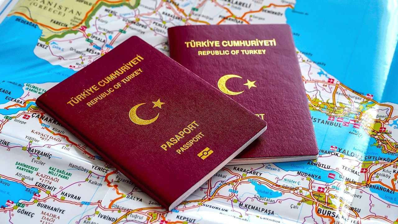 Pasaport Ücretlerinde Şaşırtıcı Fark: Yurt Dışı Türkiye’den Neredeyse 3 Kat Ucuz!