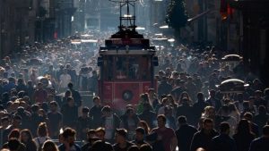 Açlık Sınırı Asgari Ücreti Aştı: Yoksulluk Sınırı 90 Bin TL’yi Geçti!