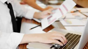 Kamuda Esnek Çalışma Dönemi Başlıyor: 5.2 Milyon Çalışanı İlgilendiren Mevzuat Hazırlığı