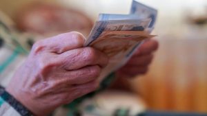 65 Yaş Aylığı Kapsamı Genişliyor: Nafaka Alanlar da Desteklenecek!