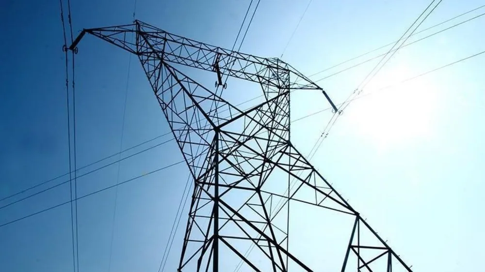 Türkiye’de Lisanslı Elektrik Üretimi %8,4 Gerilerken Tüketici Sayısı 52,6 Milyonu Aştı