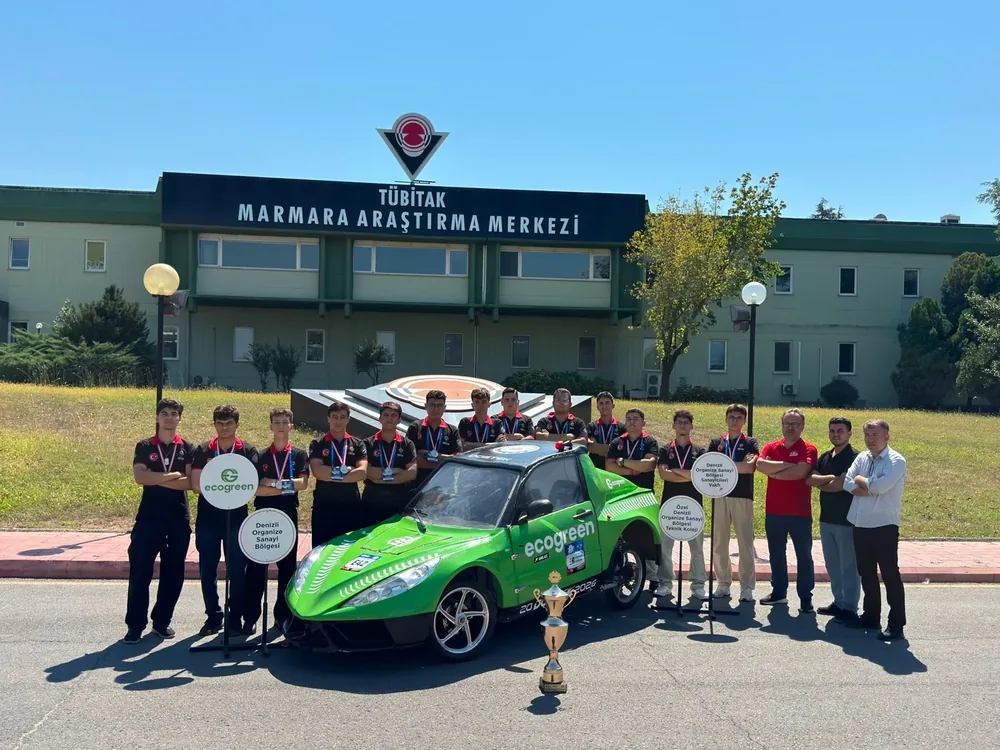 DOSTEK Koleji, 2026 TEKNOFEST Türkiye 2.’si ile üniversite takımları arasında büyük bir başarı yakaladı