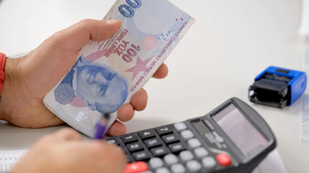 2027 Bütçe Gelir Hedefi: 778 Milyar TL’lik Katkı Kaynakları ve Kesinteler