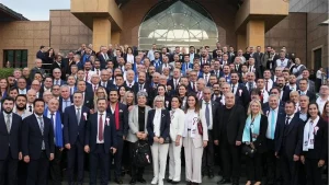 İstanbul Sanayi Odası’nda Seçim Maratonu: Başkan Adayları Yemekle Nabız Yokluyor, Meclis Başkanlığı Dedikodusu Yükseliyor