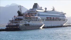 Bodrum Kruvaziyer Turizmi Canlandı: İki Gemide 2 Bin 482 Yolcu Akını