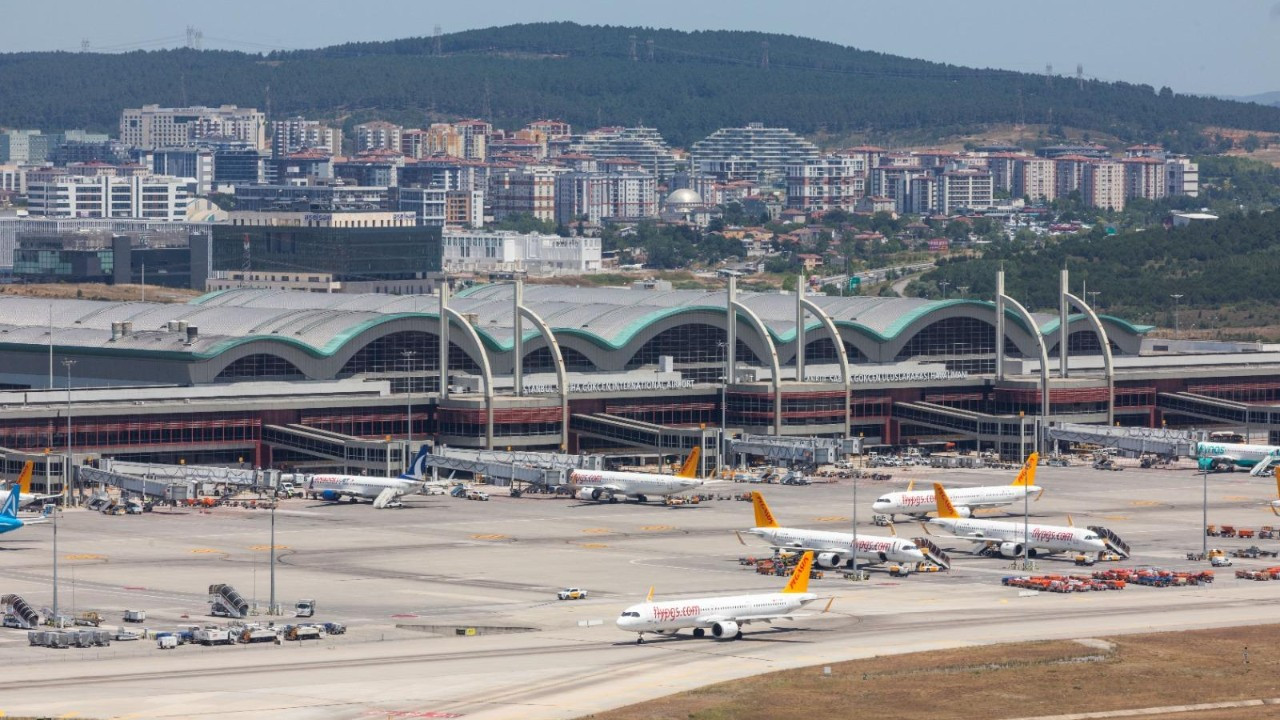 Sabiha Gökçen Havalimanı’nda Yolcu Rekoru: 147 Bin Kişiyle Zirveye Ulaşıldı