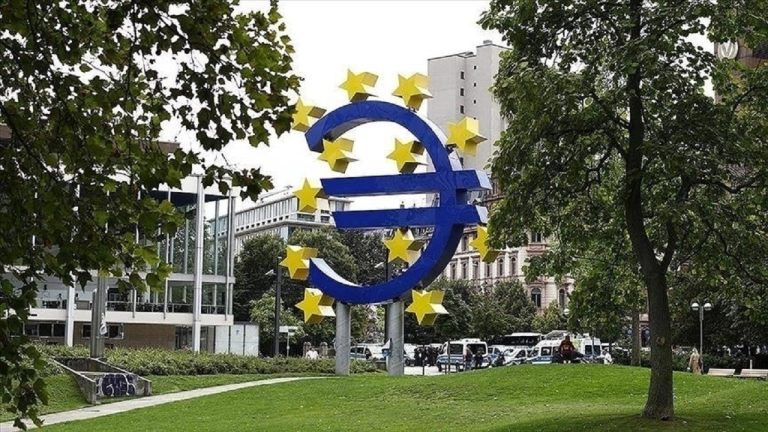 Euro Bölgesi’nde Kurumsal Kredi Talebi Yükselişte: Faiz İndirimleri Etkili