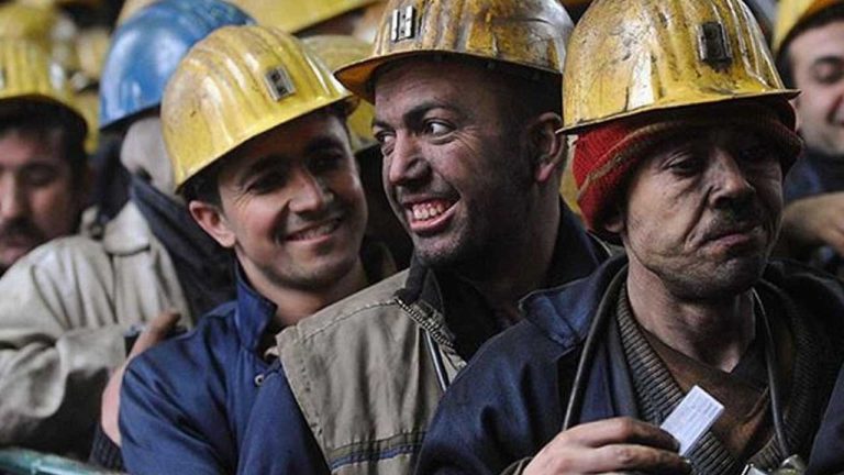 Türkiye’de İşçi Sayısı Arttı, Sendikalaşma Oranı Son 6 Ayda Geriledi