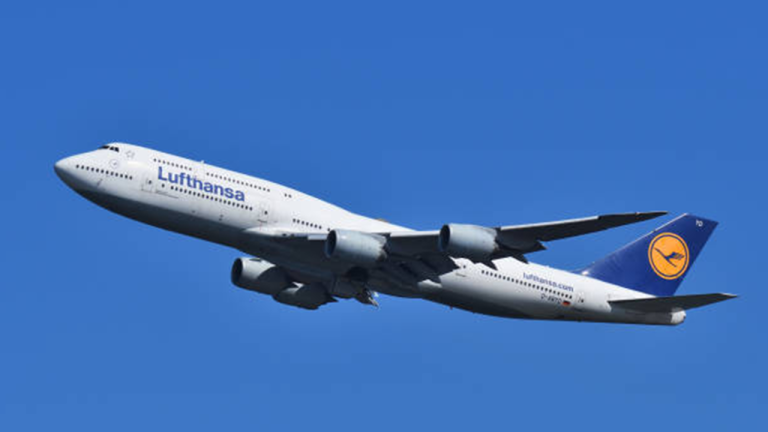 Lufthansa’dan Rekor Kar: ABD Talebi ve Yakıt Fiyatları Etkili Oldu