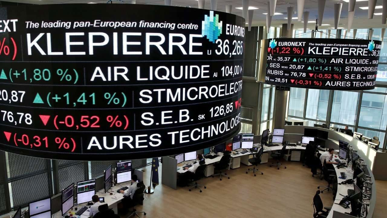 Avrupa Borsaları Güne Yükselişle Veda Etti: Stoxx Europe 600 Zirvede