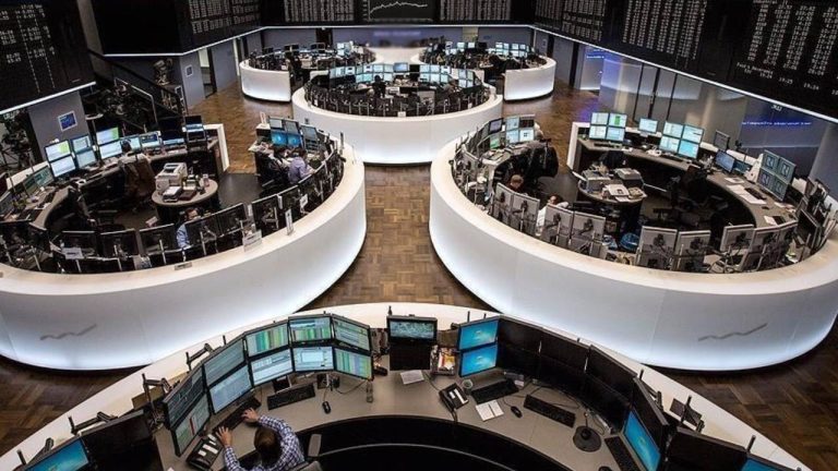 Avrupa Borsaları Güne Yükselişle Veda Etti: Stoxx Europe 600 Zirvede