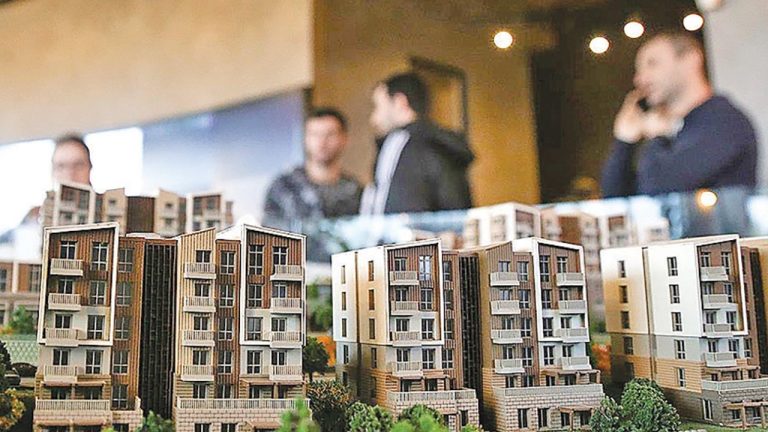 Konut Satışları İlk Yarıda Rekor Kırdı: Son 3 Yılın Zirvesi Görüldü