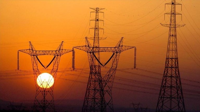 Spot Elektrik Piyasasında Fiyatlar Dalgalı Seyir İzliyor: 19 Temmuz 2025