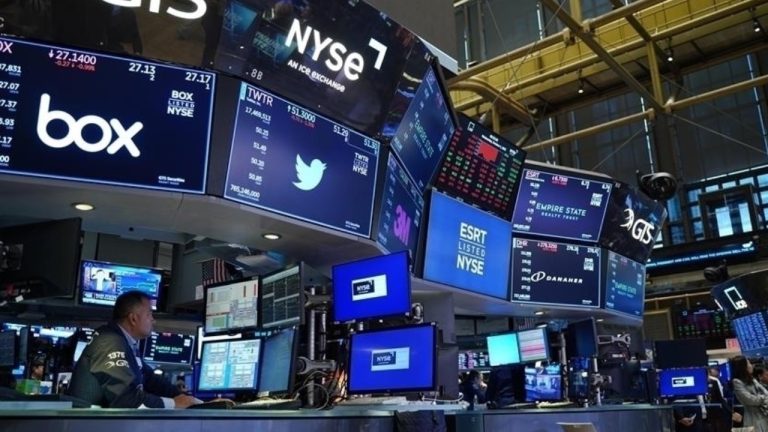 Trump’ın İkinci Döneminin İlk Altı Ayı: ABD Borsalarında Dalgalı Seyir