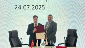 Türkiye’nin Kritik Helikopter İnsansızlaştırma Projesi İçin İmzalar Atıldı