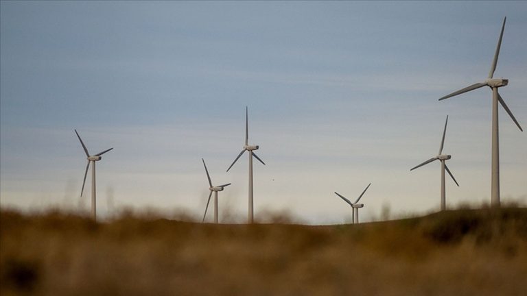 Enerji Yatırımlarında Devrim: İzin Süreçleri 1,5 Yıla İniyor