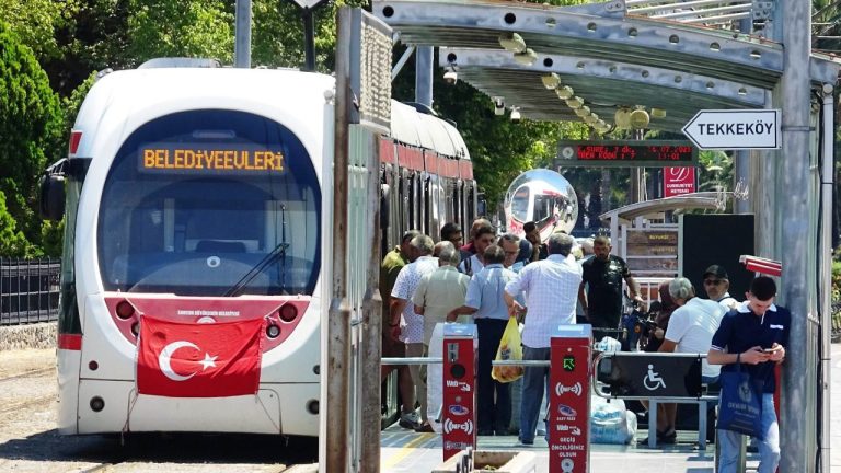 Samsun’da Toplu Taşımaya Zam: Otobüs, Tramvay ve Taksi Ücretleri Arttı