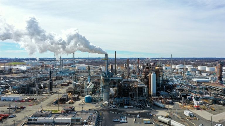 Petrol Devleri Emisyon Standardından Çekildi, Net Sıfır Hedefleri Gecikti