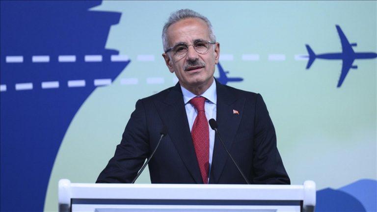 İstanbul Havalimanı Üçlü Pist Rekoru: Saatte 81 Kalkışla Yeni Dönem