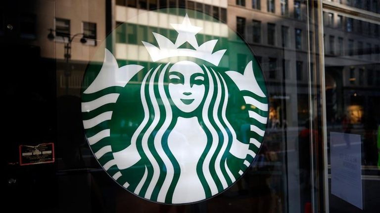 Starbucks Satışları Düşüşte: Küresel Pazarda Art Arda Altıncı Çeyrek Gerileme