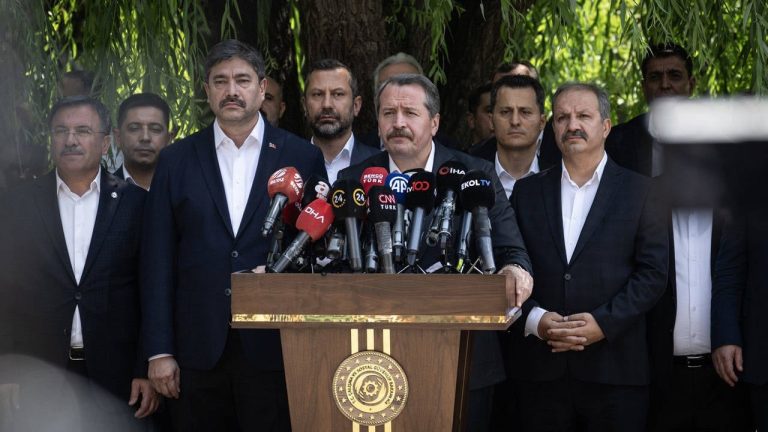 Kamu Görevlileri Toplu Sözleşme Görüşmeleri Başladı: Talepler Masada!