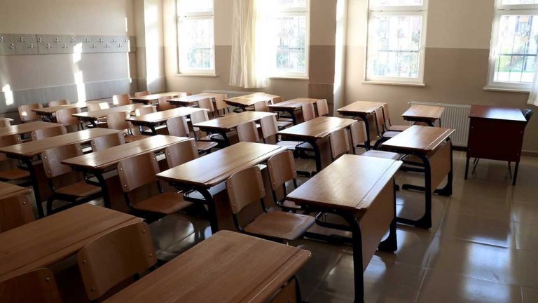 TÜRKONFED: Eğitimi Kısaltmak Kalkınma Hedefleriyle Çelişir, Reform Şart!