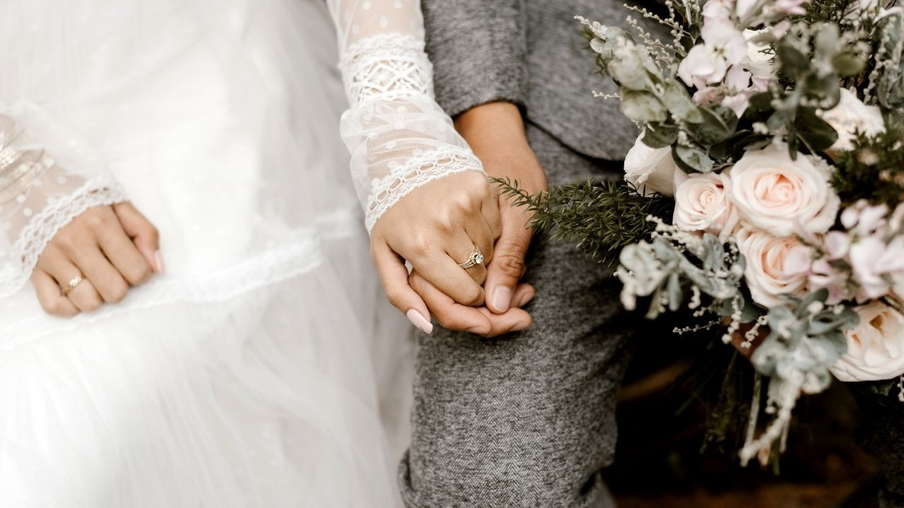 Gençlerin Evlilik Kararları Erteleniyor: Ekonomik Kaygılar Etkili