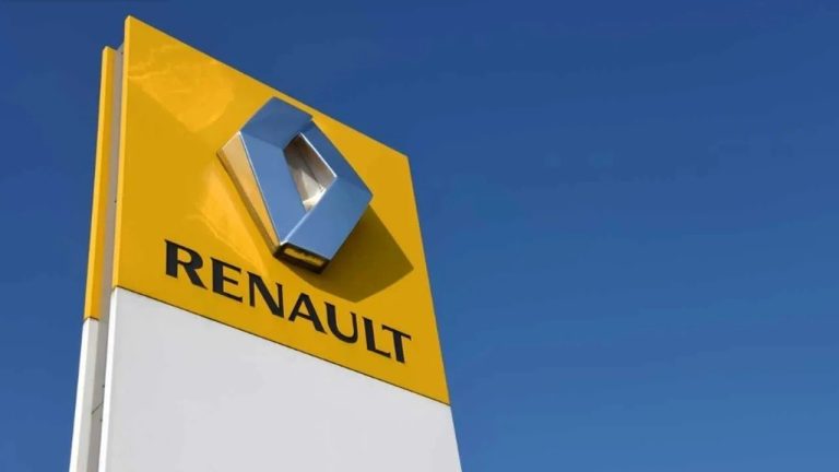 Renault Group Ciro Artışıyla 2025 Hedeflerini Revize Etti