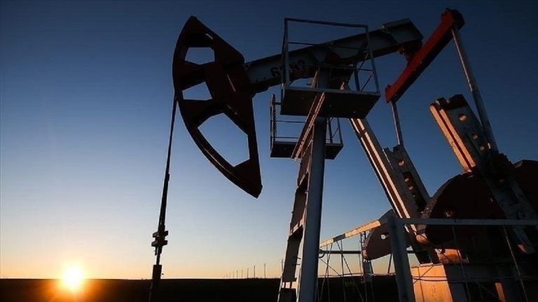 Petrol Fiyatları Yükselişte: Yaptırımlar, Saldırılar ve Talep Etkisi