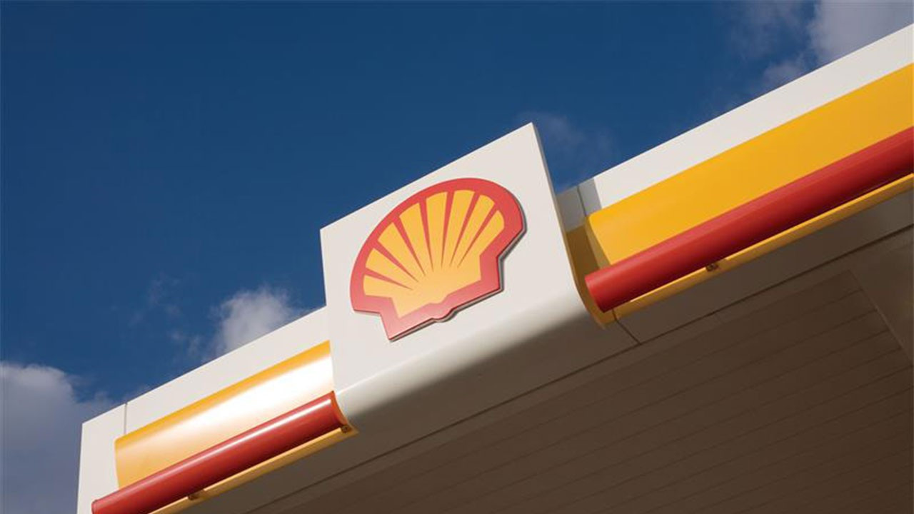 Shell’in Kârı Petrol Fiyatlarındaki Düşüşle %32 Azaldı, Beklentiyi Aştı