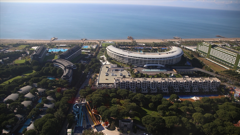Türkiye Otel Doluluk Oranları Düştü: Haziran 2024’te %58 Gerileme