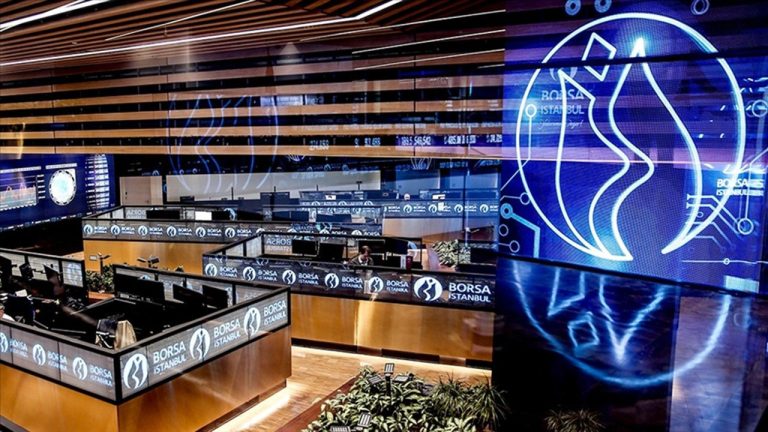 BIST 100 Rekor Tazeledi: 11.000 Puan Sınırına Dayandı!
