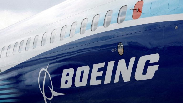 Boeing’de Grev Alarmı: İşçiler Maaş Artışı İçin Üretimi Durduruyor