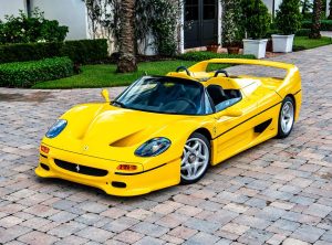 Sarı Ferrari F50 Rekor Fiyata Alıcı Buldu: 9.2 Milyon Dolar!
