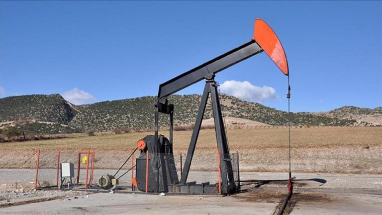 ABD Petrol Sondaj Kuleleri Sayısında Düşüş: Son Bir Yılda 72 Kule Kapandı