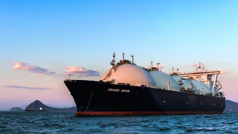 Rus LNG Tankerleri Yaptırımlar Sonrası Rotayı Asya Pazarına Çevirdi