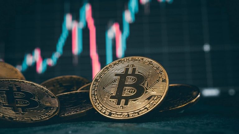 Kurumsal Talep Bitcoin’i Zirveye Taşıyor: Devler Alıma Devam Ediyor!