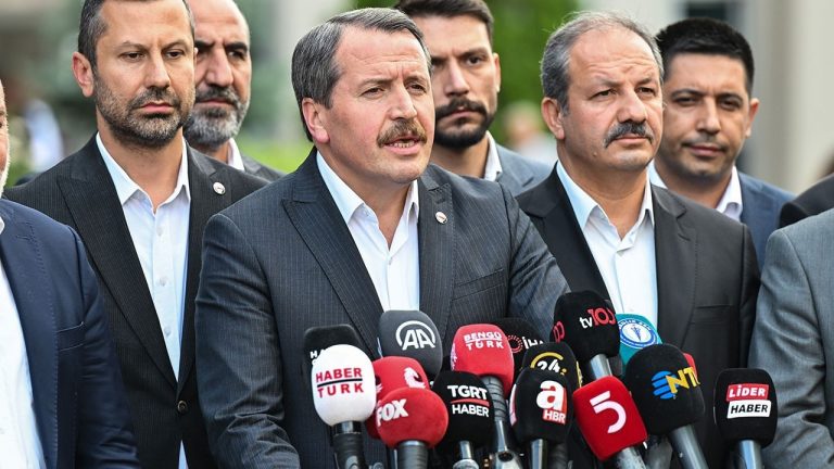 Memur-Sen Başkanı Işıkhan ile Görüştü: Zam Teklifi Bugün Bekleniyor