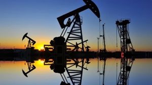 ABD Petrol Üretimi Yavaşlıyor: Zirve 2025’te, Düşüş 2026’da Başlayacak