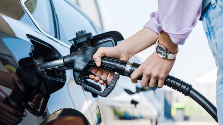 Akaryakıt Fiyatlarında İstikrar Sürüyor: Benzin, Motorin ve LPG’de Güncel Durum