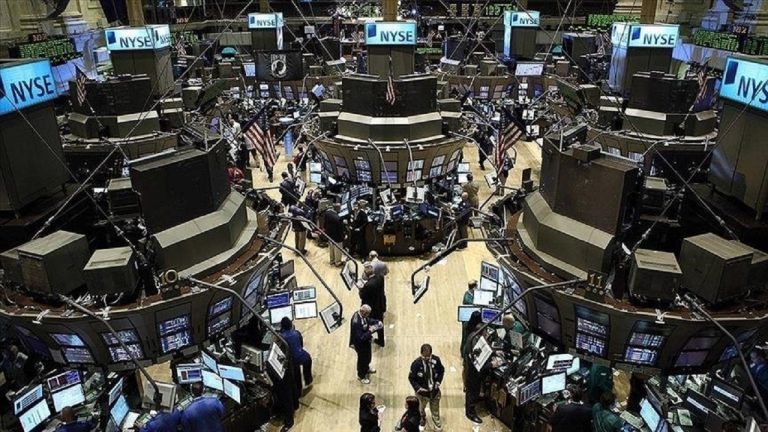 New York Borsası Fed İyimserliğiyle Yükselişte: Dow Jones ve Nasdaq Canlandı