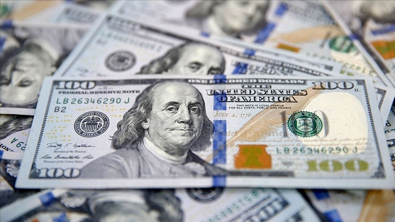 Dolar ve Euro Ne Kadar? 24 Ağustos 2025 Güncel Kur Analizi