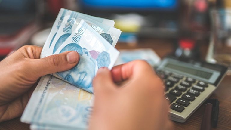Memur Zammı Teklifi Enflasyon Hedefinin Gerisinde Kaldı, Eylemler Başlıyor