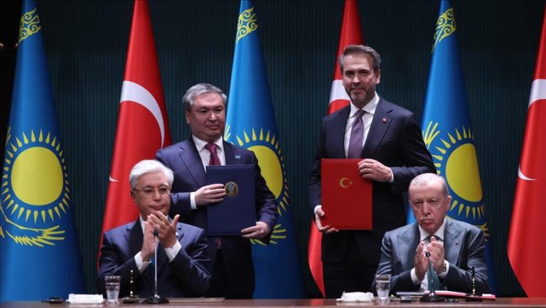 Türkiye ve Kazakistan Enerji ve Madencilikte Güç Birliği Yapıyor