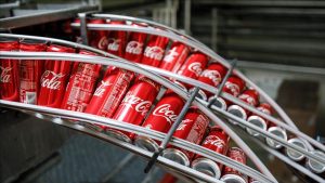 Coca-Cola, Kahve Devi Costa’yı Satışa Çıkarıyor: Türkiye Şubeleri Etkilenecek mi?