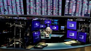 New York Borsası Yükselişle Kapandı: Dow Jones 500 Puan Arttı