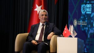 Bakan Bolat: Türkiye İhracat Verileri Dünya Ortalamasının Üzerinde Seyrediyor