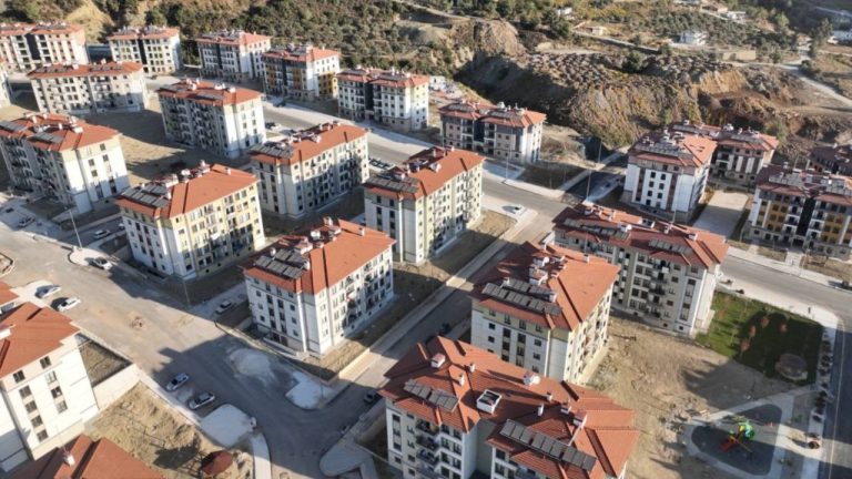 Deprem Konutları İçin 36 Milyar TL’lik Dev Yol Yatırımı Tam Gaz!